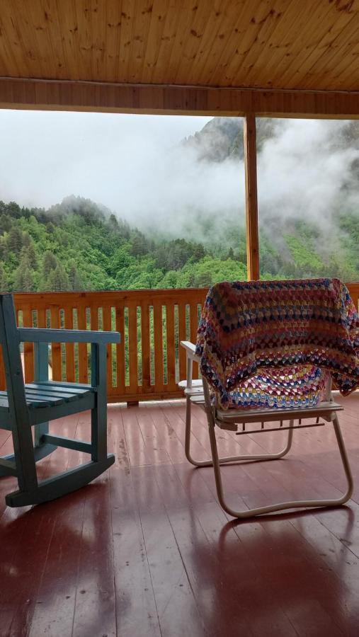 Guest House Elisabeth Adishi Exterior foto